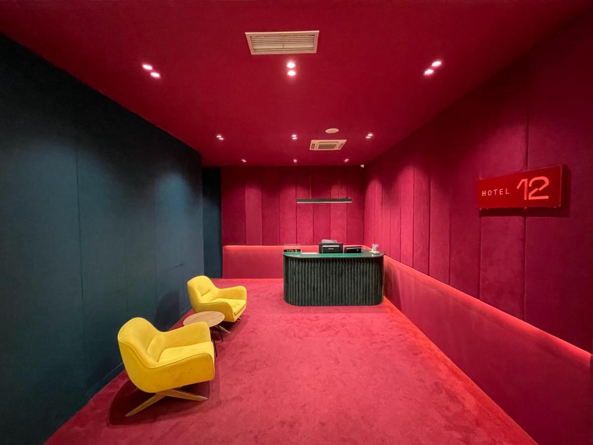 Hotel 12 Gjakova Екстериор снимка