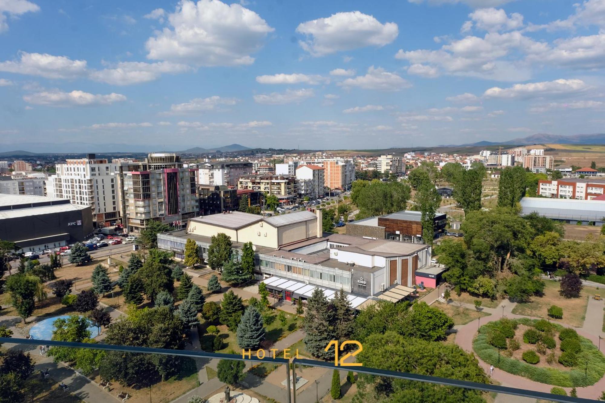 Hotel 12 Gjakova Екстериор снимка
