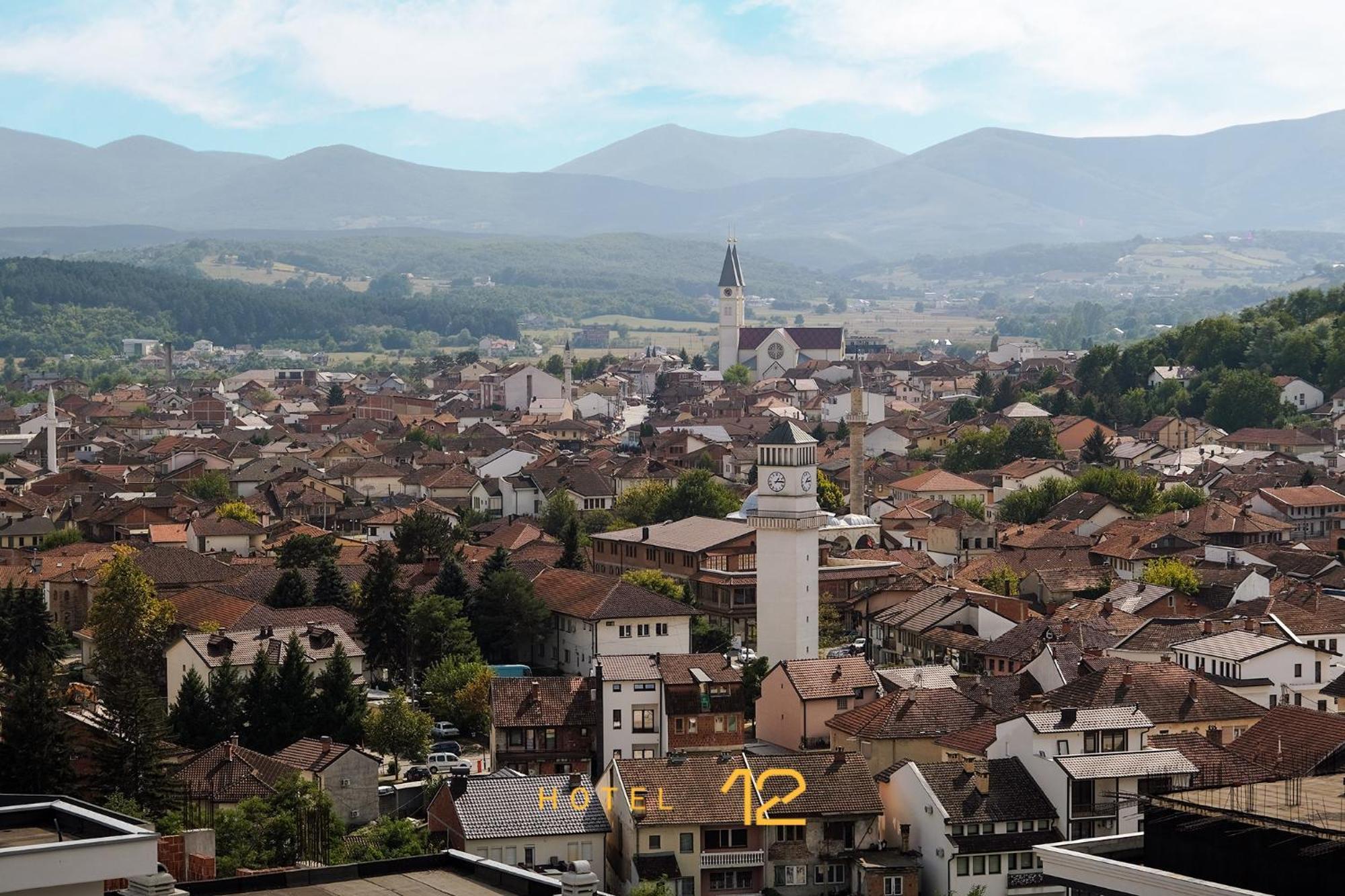 Hotel 12 Gjakova Екстериор снимка