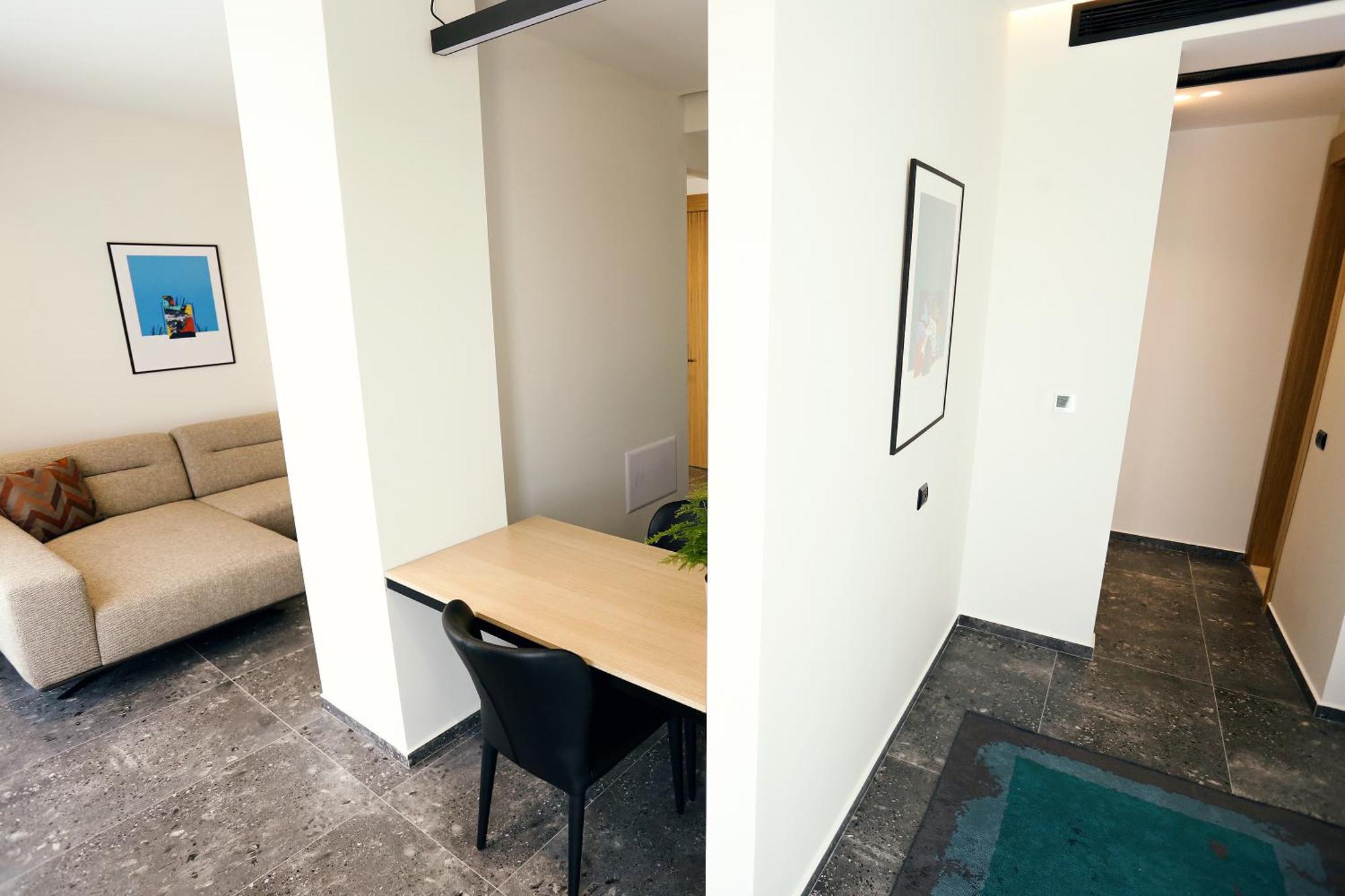 Hotel 12 Gjakova Екстериор снимка
